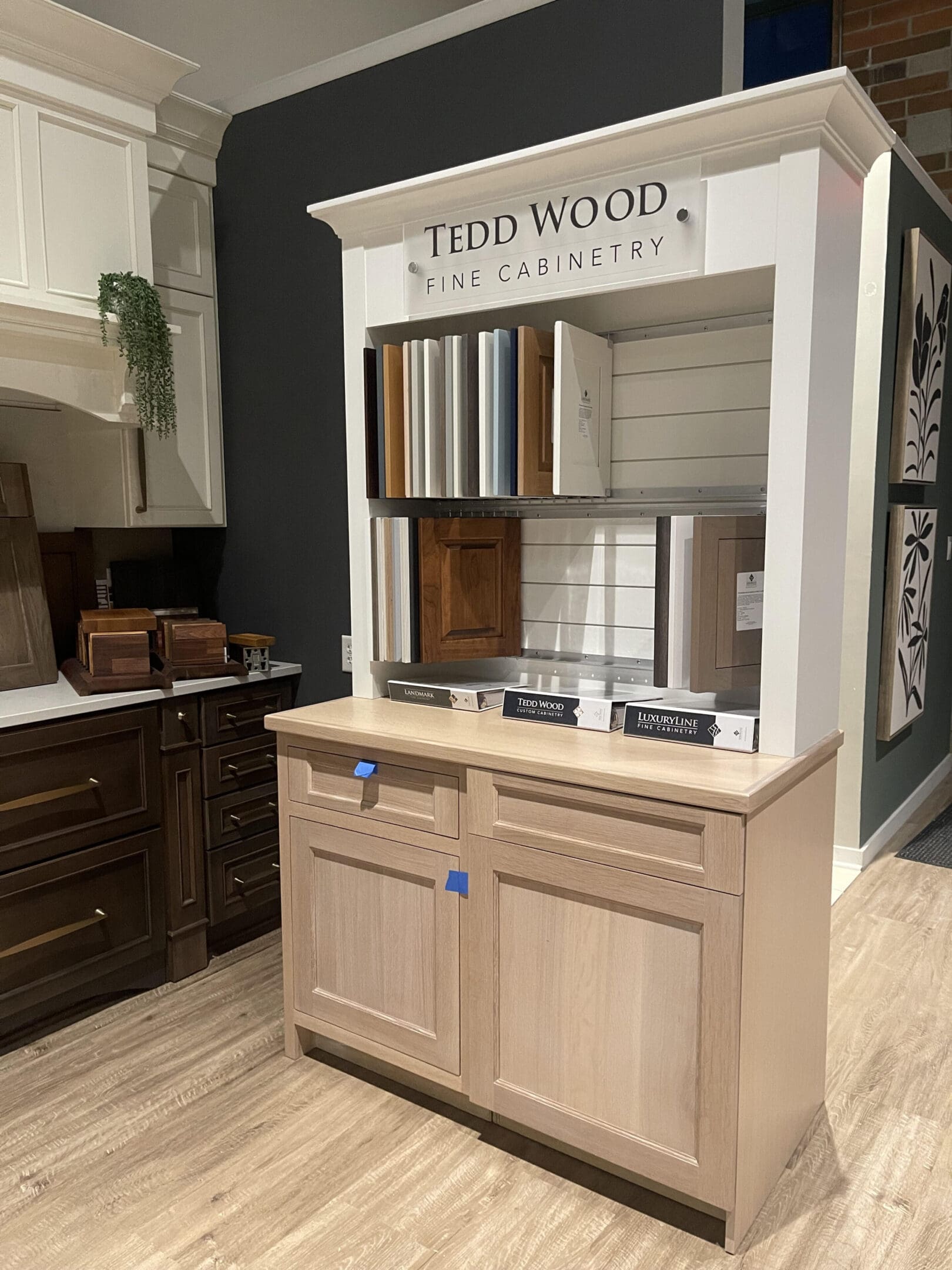 tedd wood display